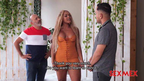 Busty Ebony Latina Carla Morelli - Sexy Dating Teacher - Big ass mom - Colombia on breastful.com