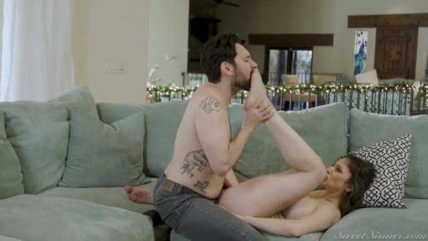 Lexi Luna In Busty Breathtaking Sex Movie on breastful.com