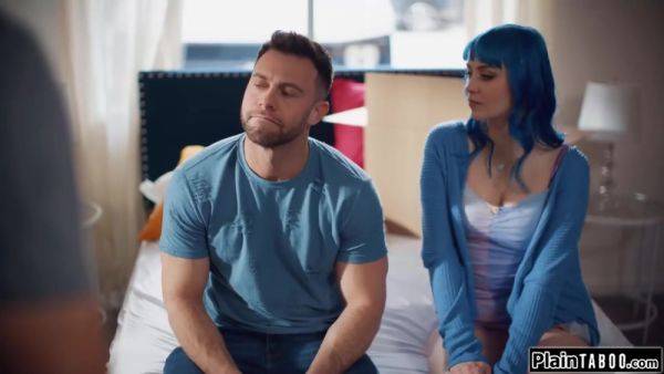 Busty babe gf cheats back on her bf and lets buyer fuck her on breastful.com