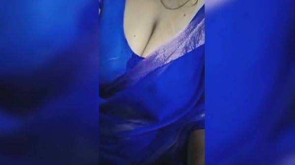 Telugu Horny Sailaja Hot Bigboobs Show Natural Tights With Dirty Talking In Telugu - India on breastful.com