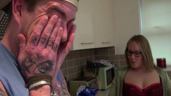 Busty Spreads Wide For A Big Cock Of Luke With Ashley Rider on breastful.com