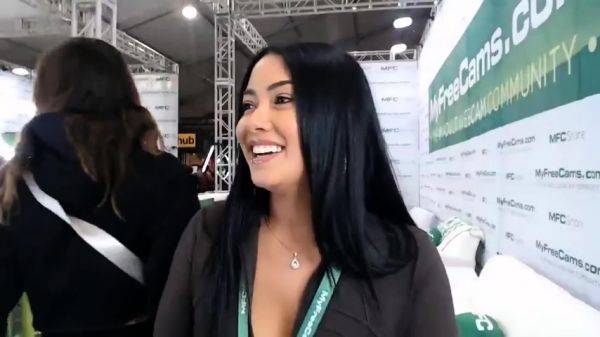 Russian brunette busty camgirl masturbating on webcam - Russia on breastful.com