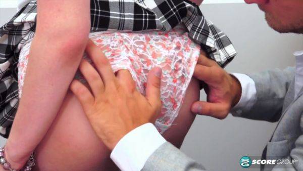 Busty Coed Alice Wayne Needs Special Instruction on breastful.com