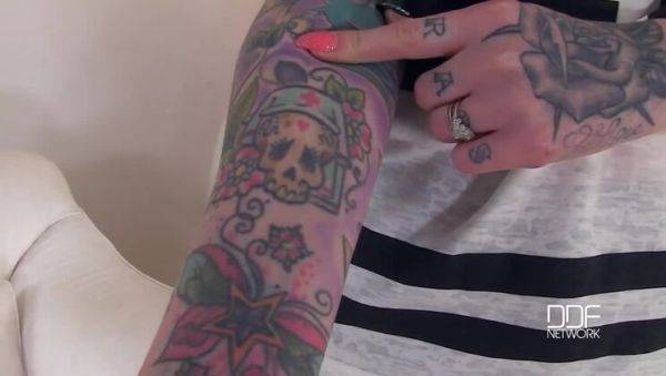 Busty Blonde Belle Black in Solo UK Production - Britain on breastful.com