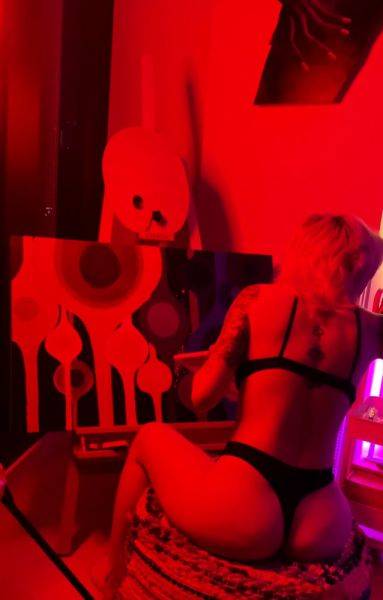 Busty amateur blonde solo on breastful.com