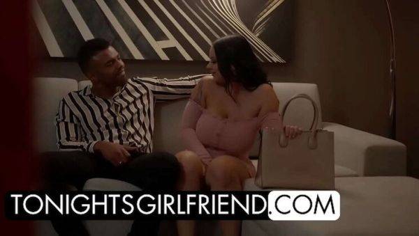 Busty Payton Preslee Fucks Her Fan in Tonight's Girlfriend Scene on breastful.com