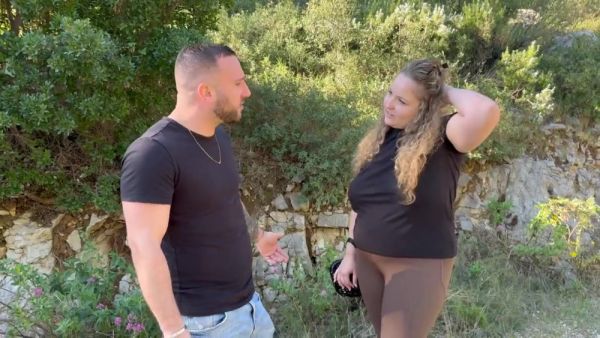 The fantasy of the busty blonde… - Jacquie et Michel TV - France on breastful.com