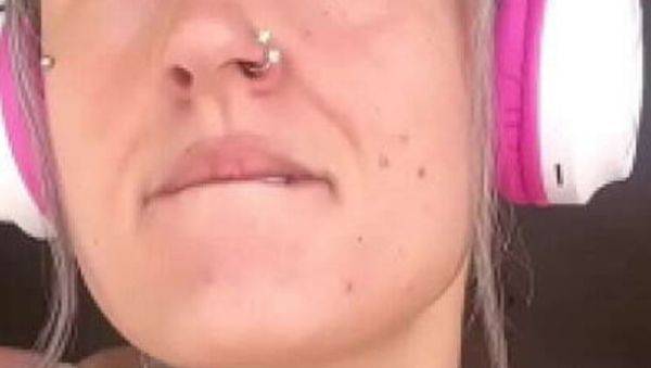 Busty Gym Girl Casal Dna Shows Off Her Big Natural Tits in Public on breastful.com