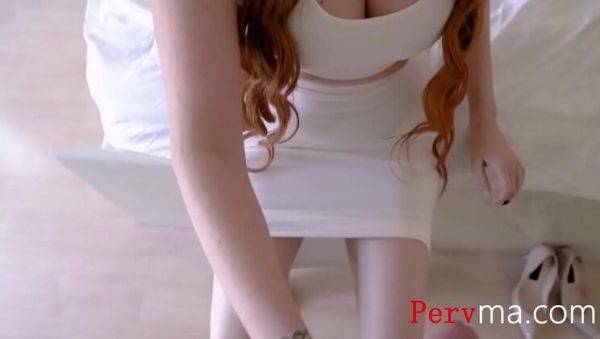 Busty Stepmom Lauren Phillips Can't Resist Fucking Her Stepson Wrex Oliver - Usa on breastful.com