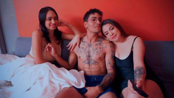 Hot Threesome Action! My GF's Friend Joins Us After Catching Us Fucking - Latina MILF & Busty Colombian - Colombia on breastful.com