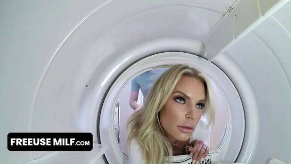 Busty Blonde Stepmom Rachael Cavalli Gets Freeused By Lucky Stud - Hardcore Stepfamily Threesome on breastful.com