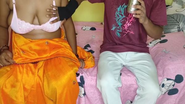 Indian and ebony beauties serve milky tea in lace lingerie before threesome - India on breastful.com