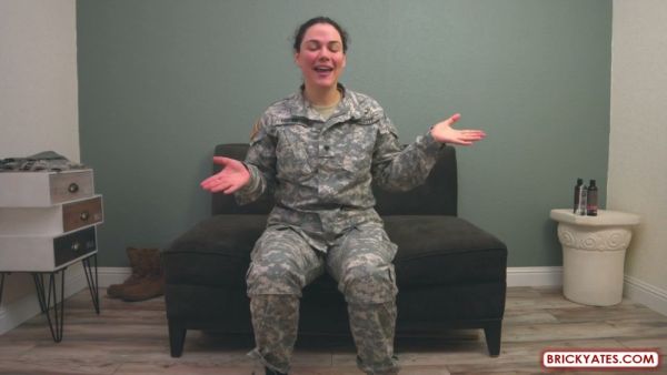 Solo soldier strips camo pants and spreads wide for glass dildo on breastful.com