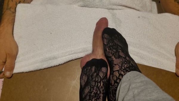 American man indulges in intense foot fetish with self-administered footjob and trampling - Usa on breastful.com