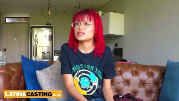 Colombian redhead in glasses seduces during a fake college casting session - Colombia on breastful.com