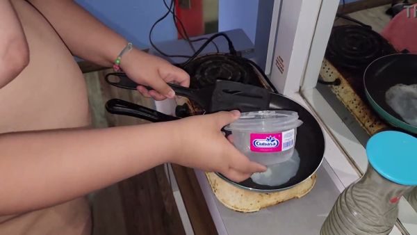 Chubby slave girl serves her master's load in the kitchen on breastful.com