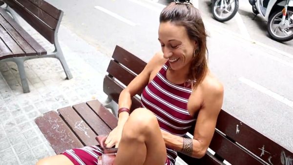 Famous Spanish pornstar rides her fan hard on the bed after a surprise street meet - Spain on breastful.com