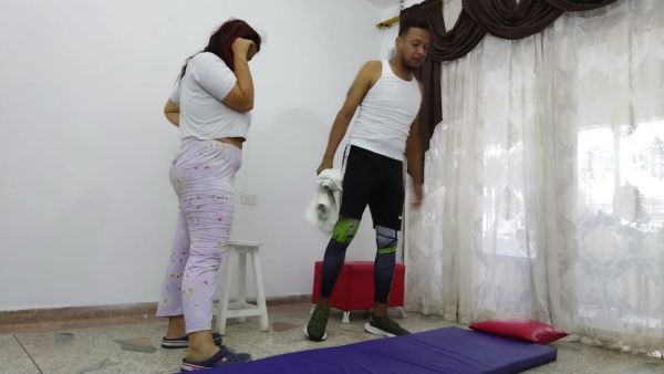 Massage turns intense as he takes her from behind against the wall - Venezuela on breastful.com