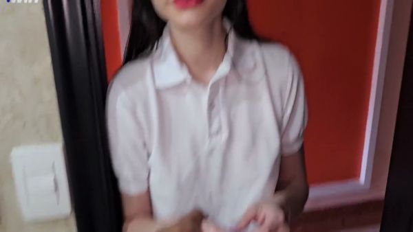 Latina schoolgirl called to the bathroom gets intimate with her partner - Usa on breastful.com