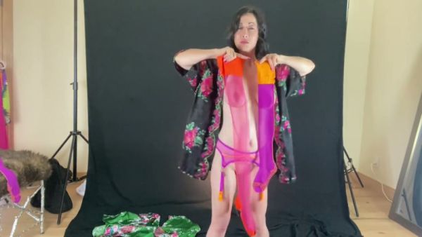 Asian solo artist picks out lace lingerie and sheer stockings just for you - Usa on breastful.com