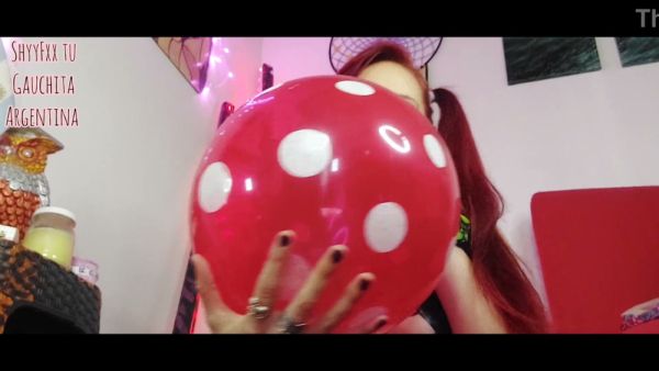 Argentinian redhead PAWG teases with fetish balloon pops in solo JOI session - Argentina on breastful.com