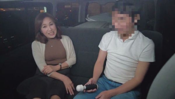 Mature Japanese woman meets sex enthusiast through dating app for surprise creampie encounter - Japan on breastful.com