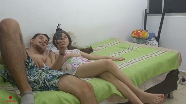 Young Venezuelan brunette stepsister shares an intimate webcam moment with her stepbrother - Venezuela on breastful.com