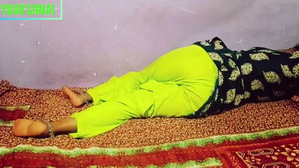 Indian woman caught cheating on her boyfriend in a hotel with hidden camera footage - India on breastful.com