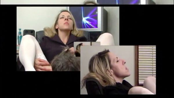 Blonde boss demands oral service from her assistant in the office on breastful.com