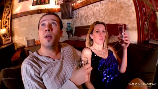 Mature French woman devours cock and takes creampie in luxury hotel room - France on breastful.com