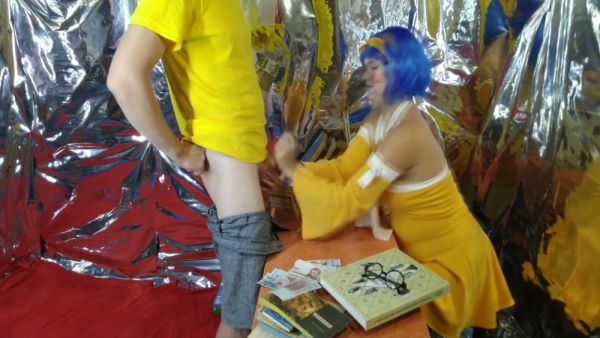Blue-haired girl in yellow cosplay dress pulls down his pants then takes creampie on books on breastful.com