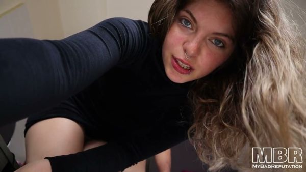 Argentinian beauty in skirt and heels takes creampie from behind - Argentina on breastful.com