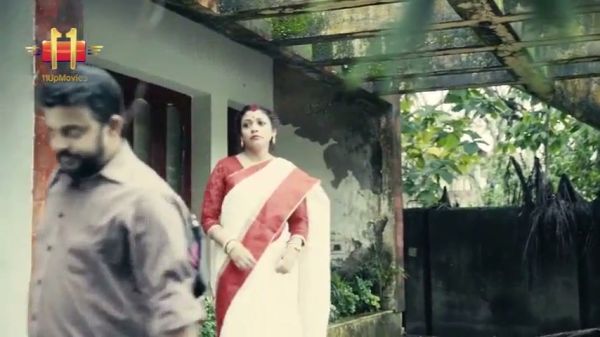 Young Bangladeshi woman torn between family duty and secret passion - India on breastful.com