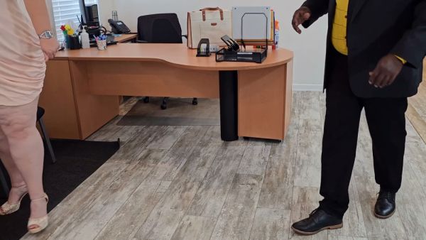 Curvy woman performs an explicit JOI demonstration for a client in the office - Usa on breastful.com