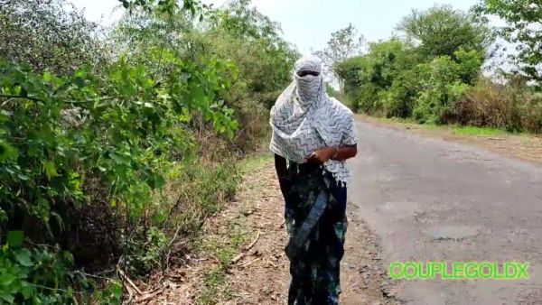 Indian wife takes control in the countryside before moving to the bedroom - India on breastful.com