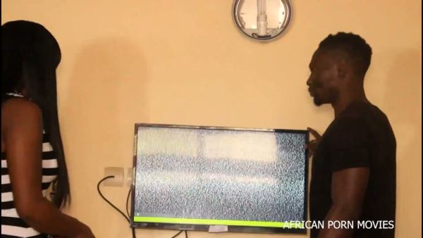 TV repairman gets intimate with his client during a home service call on breastful.com