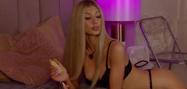 Stunning Busty Blonde in Sexy Lingerie Teasing on Bed on breastful.com