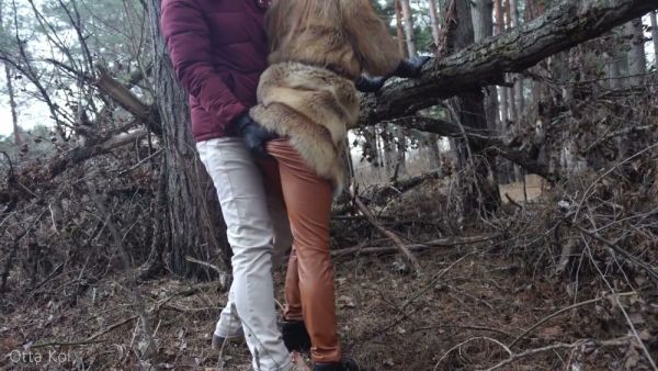 Blonde in fur and leather spreads bare in winter forest during risky outdoor encounter on breastful.com