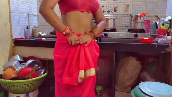 Indian mother gives in to forbidden desire with her son in a private moment - India on breastful.com