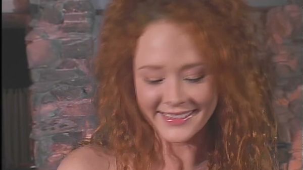 Redheaded American beauty explores anal for the first time in vintage amateur style - Usa on breastful.com