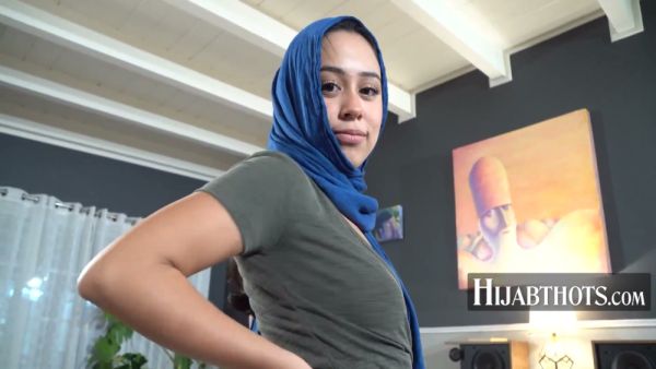 Conservative Muslim girl gives in to forbidden desire with her American stepbrother - Usa on breastful.com