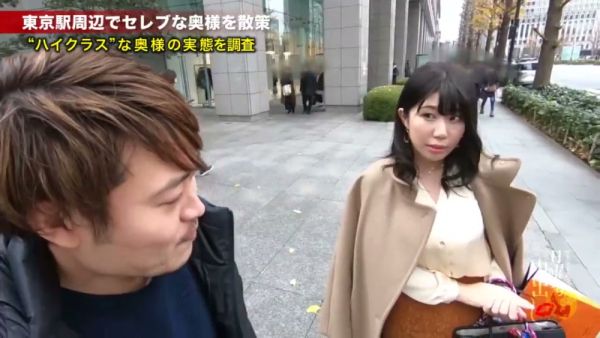 Japanese wife takes her husband bareback with passionate intensity - Japan on breastful.com