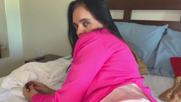 Dark-haired exhibitionist guides viewers with her feet and pussy on breastful.com