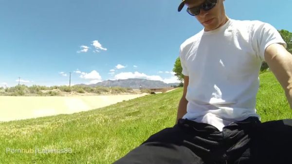 Man wets his jeans in public at Walmart and on a grassy hill on breastful.com