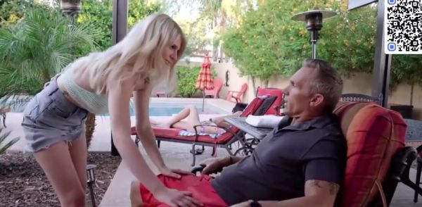 Busty blondie stepdaughter takes a crazy poolside on breastful.com