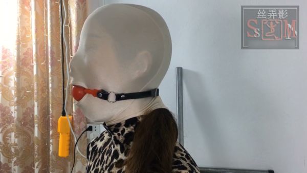 Chinese woman dominated with rope bondage and breathplay - China on breastful.com