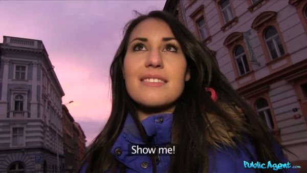 British brunette takes every inch deep outdoors before moving inside - Britain on breastful.com