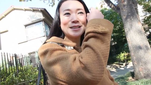 Japanese starlet shares intimate moments in soft focus scenes of oral and passionate intercourse - Japan on breastful.com